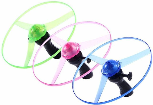 Binchi Outdoor fliegender leuchtender rotierender Flugzeugpropeller Hubschrauber UFO Kreisel, weiß - Bild 1