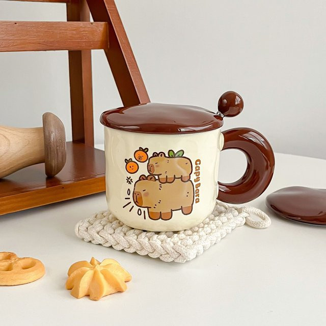 Kreative Keramik-Tasse Barak mit Deckel und Löffel von Yiran toy 1, Mehrfarbig, 400 ml - Bild 1