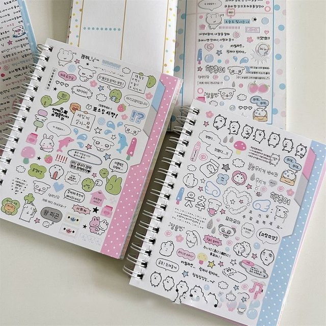 Japanisches Stickerbuch mit 32 Seiten und süßen Motiven in Mehrfarbig, Matt-Finish für Kinder - Bild 1