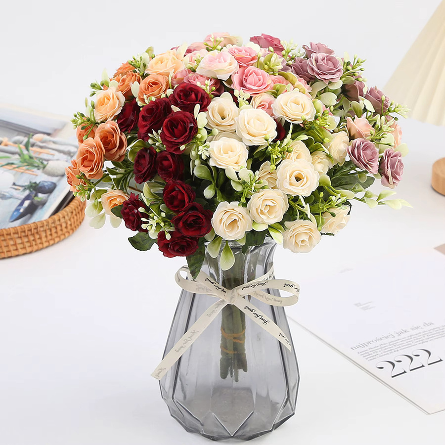 Künstliche Seidenrosen von TTCY in Lila und Mehrfarbig für Hochzeitsdekoration und DIY-Geschenke - Bild 1