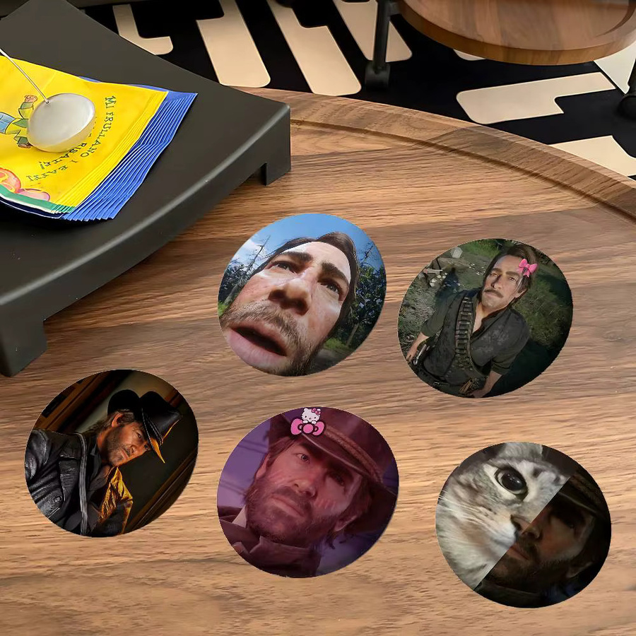 Anstecknadel Arthur Morgan Abzeichen, Weichblech, Unisex - Bild 1
