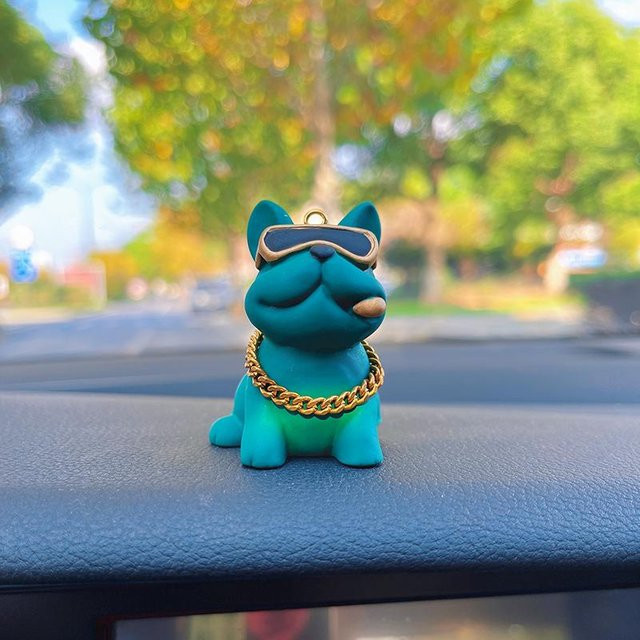 Rui Di Bulldogge Auto-Armaturenbrett-Dekoration aus Harz in Grün - Bild 1