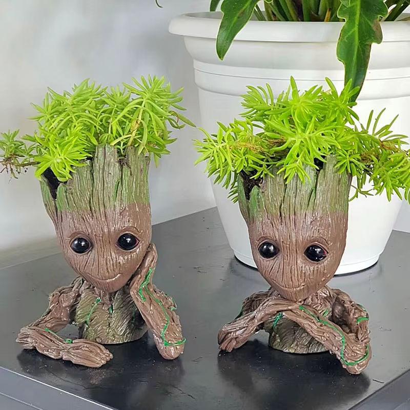 MINISO Gartenornament Groot Baum Mann Figur aus Kunstharz in Braun als Pflanztopf und Dekoration - Bild 2