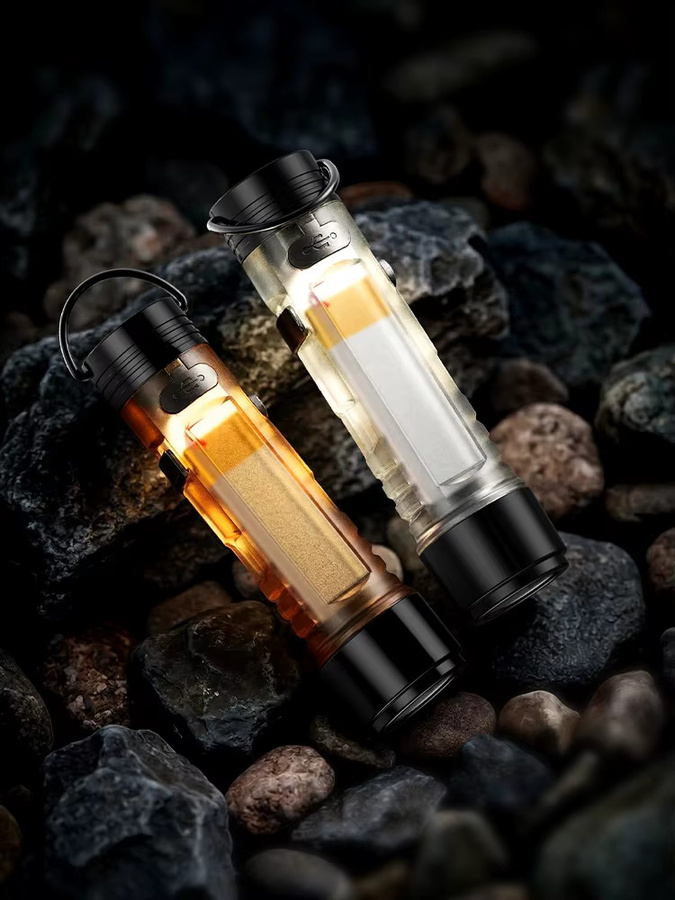 LED Outdoor Starklicht-Taschenlampe als tragbare Mini Schlüsselanhänger-Leuchte in Schwarz, USB-aufladbar - Bild 4