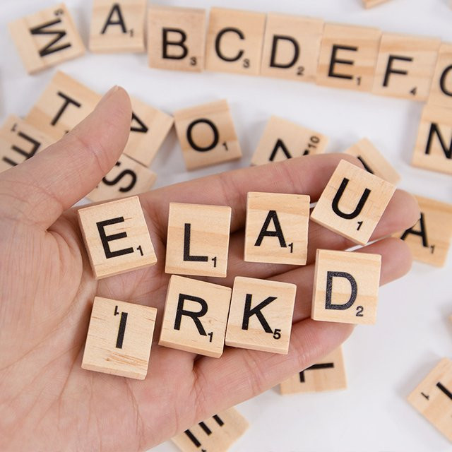 100 Stück Holzbuchstaben Set mit 26 englischen Alphabet-Elementen in Beige für DIY Bastelarbeiten und Dekorationen - Bild 1