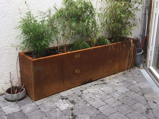 Rechteckiger Blumenkasten aus Cortenstahl B/H/T: 200 x 40 x 100 cm - Bild 1
