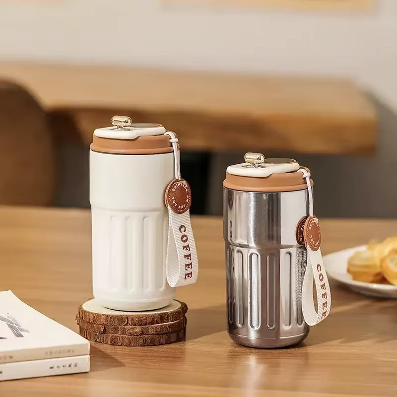 Intelligente Edelstahl Isolierte Tasse mit Temperaturanzeige in Weiß - Bild 2