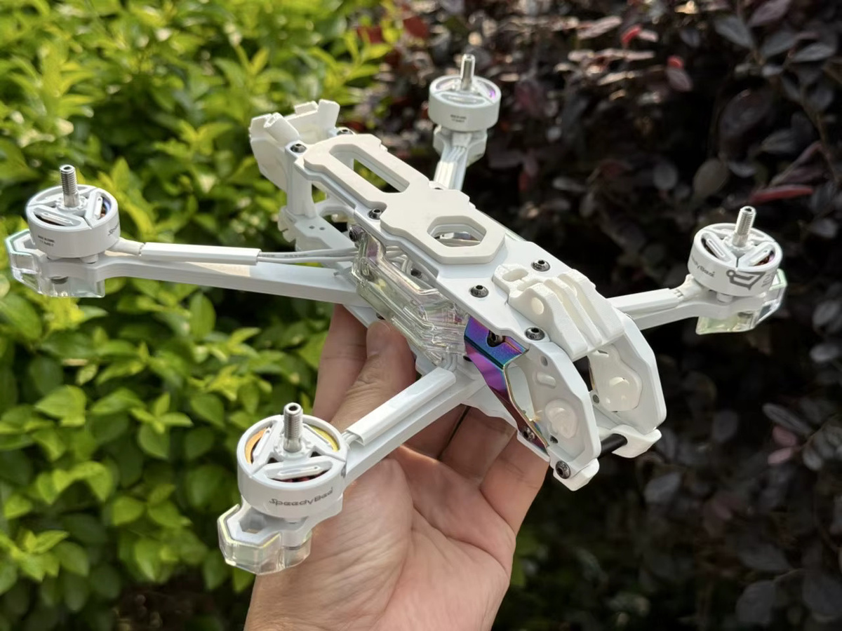 SpeedyBee Mario 5 FPV DIY Rahmen-Bausatz in Weiß - Bild 2