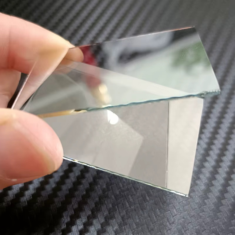 SRATE Transflektive Glas-Teleobjektiv-Strahlteilerplatte als Prisma und Teleprompter-Transmissionslinse, transparent, B: 57 cm, H: 42 cm, T: 0,11 cm - Bild 5