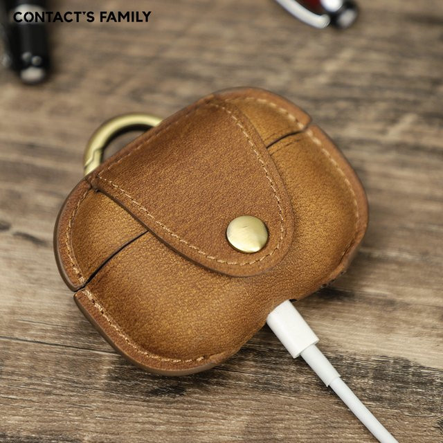 CONTACT'S FAMILY Echtleder-Hülle für AirPods Pro 2. Generation in Braun mit sicherem Verschluss-Clip und Schlüsselanhänger - Bild 1