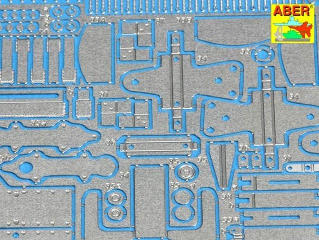 HobbyBoss Tiger I Ausf. E Middle version, Fahrzeug, 1:16 - Bild 1