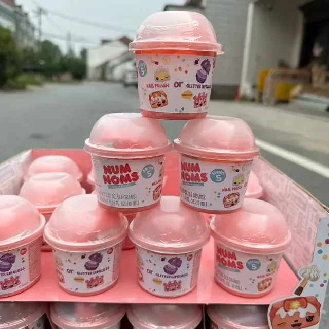 Hasbro Num Noms Blind Box, So Delicious Snackables Schneekegel, Haustierpuppe - Bild 1