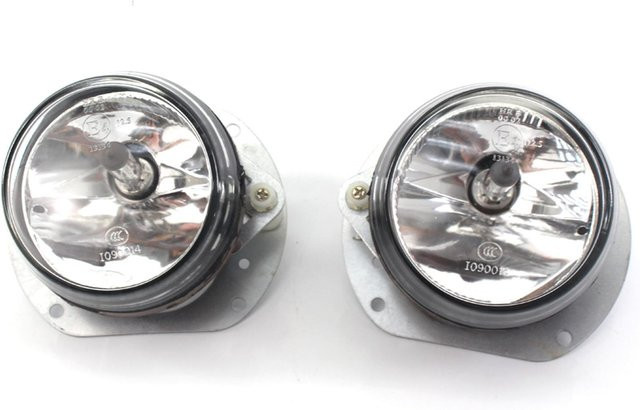 VehicleKit Nebelscheinwerfer-Set links und rechts in Weiß für Mercedes C300 CL550 CLK350 R350 Ersatzlampen A2048202156 A2048202256 - Bild 1
