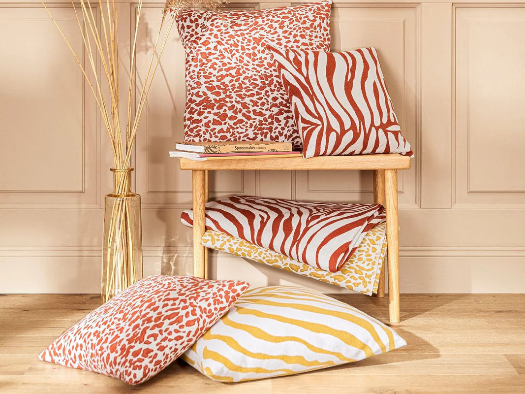 Magma Kissenhülle Cebra in Braun mit Zebra-Grafik, B/B: 50 x 50 cm - Bild 2
