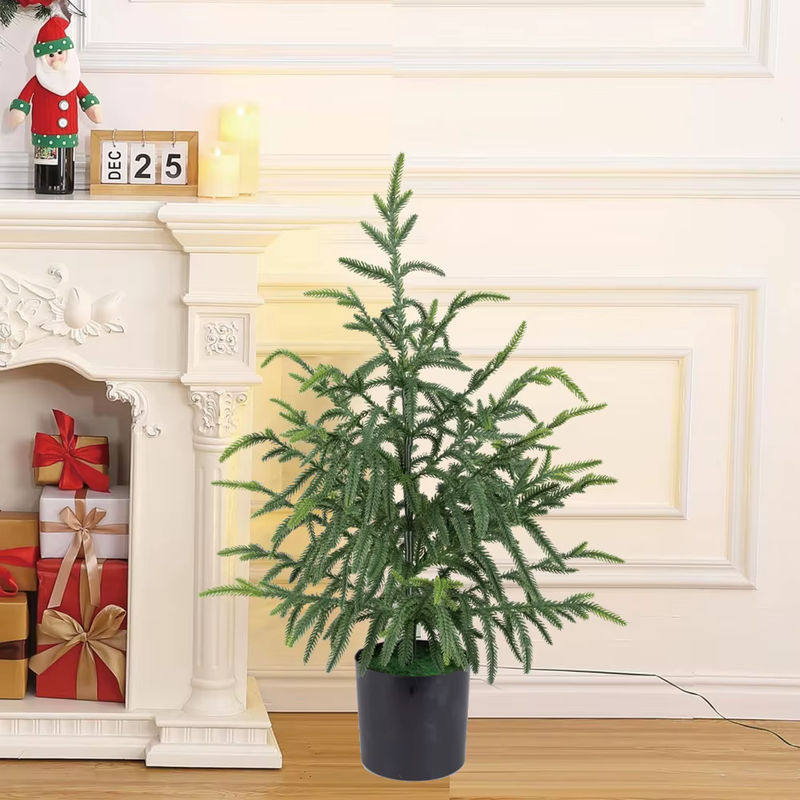 Realistischer künstlicher Kiefernbaumzweig in Grün für deine Weihnachts- und Innendekoration - Bild 1