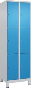 C+P Schließfachschrank Classic PLUS mit 2 Abteilen und Füßen, Farbe Grau und Lichtblau, B/T/H: 195 x 60 x 50 cm - Bild 1