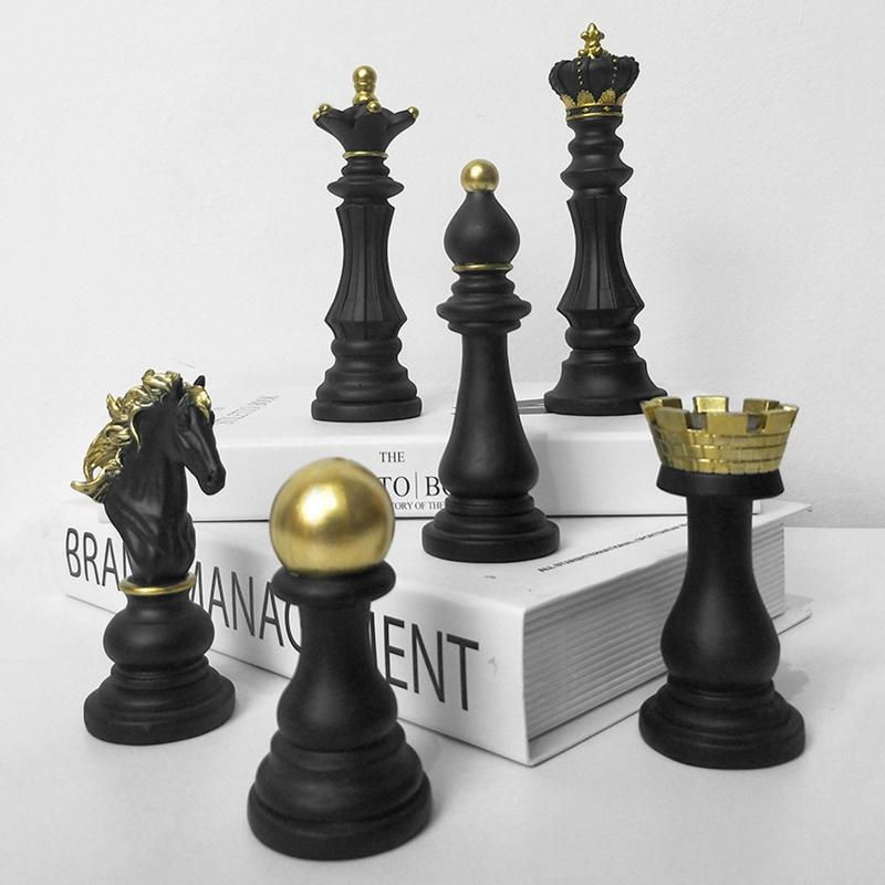 Kidsly Schachfiguren Sammlerfigur aus Kunstharz in Schwarz im Vintage-Design zur Dekoration - Bild 2