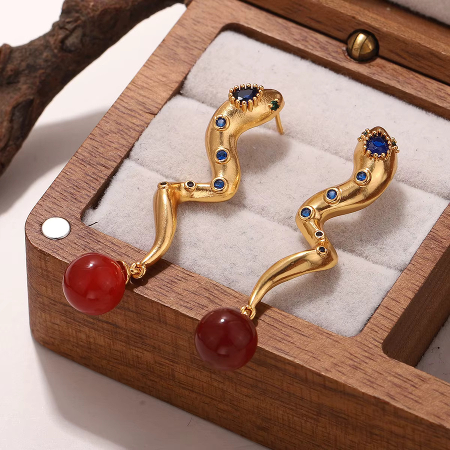 Kovonchy Ohrringe, goldfarben, blaue Steine, rote Steinanhänger, Damen - Bild 2