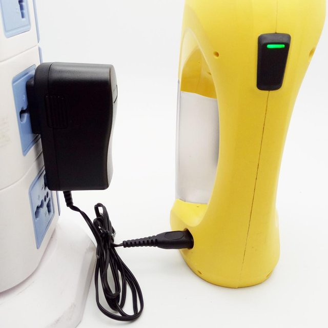 Kärcher VAC Ladegerät Vakuumadapter MX-055060A Netzteil 5,5 V 0,6 A für WV50 WV60 WV70 WV75 in Gelb/Schwarz - Bild 1