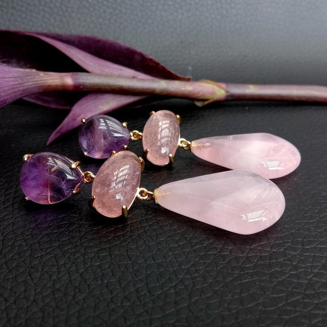 YYGEM Ohrstecker, vergoldet, Amethyst, Erdbeerquarz - Bild 1