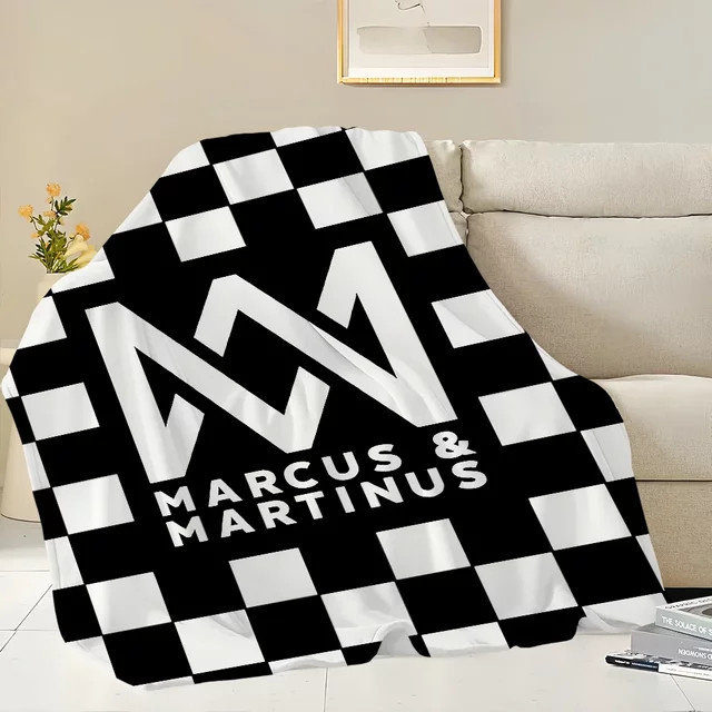 Singer M-Marcus und Martinus Plüschdecke für Sofa, Wohnzimmer und Schlafzimmer - Bild 1