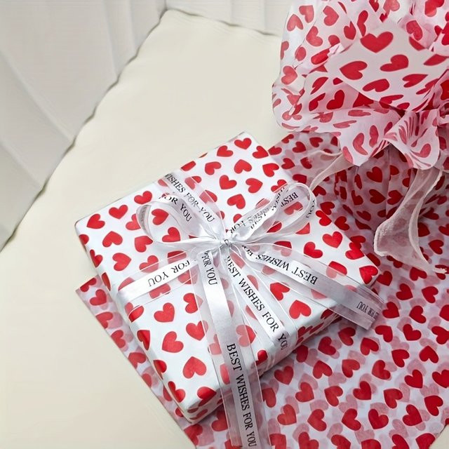 30 Stück Geschenkpapier mit Herz- und Schneeflockenmuster in Rot, B: 50 cm, H: 35 cm - Bild 1