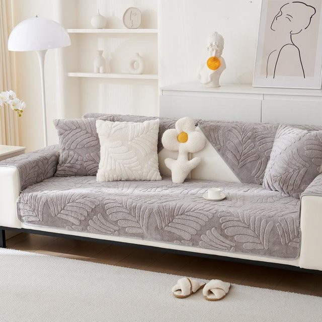 Rutschfester L-förmiger Sofabezug aus Jacquard mit Blättermuster in Grau, dicker Plüsch, B/T: 70 x 70 cm - Bild 1