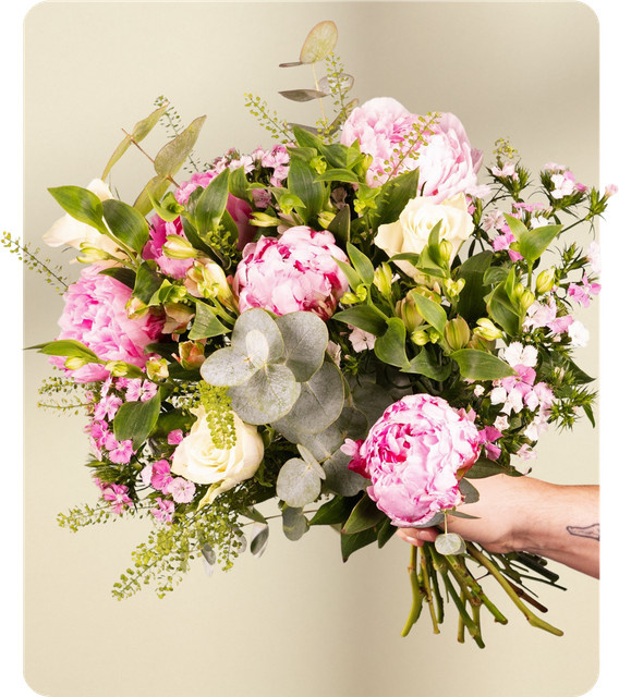 BLUME2000 Frühlingsgruß Bouquet white pink lightpink - Bild 1