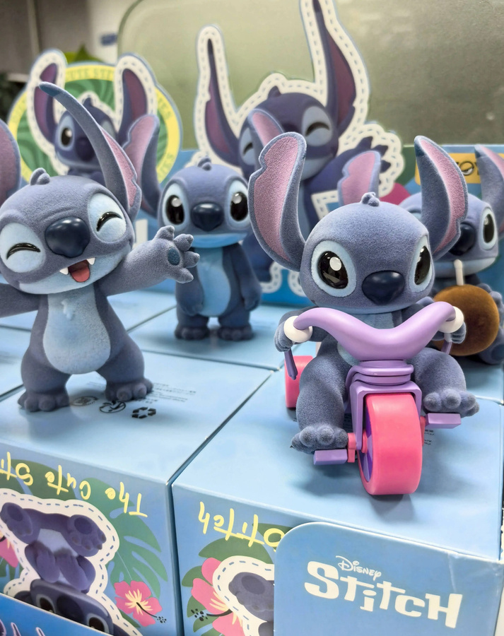 Bandai Disney Lilo & Stitch Stich Figur, Blind Box, Beflockung, Einzelfigur - Bild 4