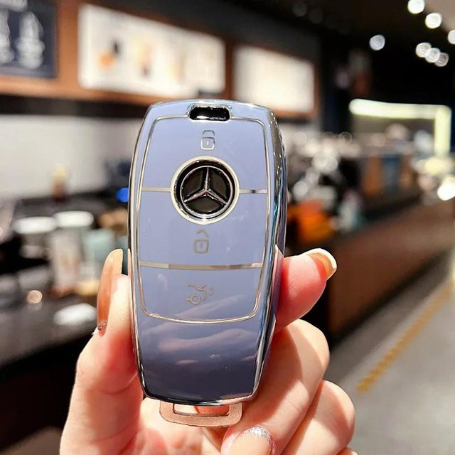 TPU Autoschlüssel Hülle Abdeckung für Mercedes Benz C260L A200L E200L E300L GLC260L mit Schlüsselanhängerhalter in Grau - Bild 1
