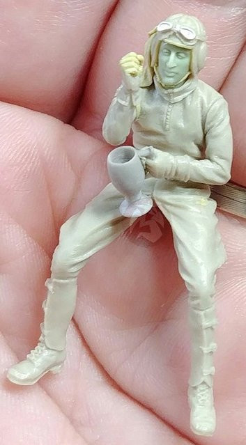 1/35 Pilot Seated N.3, Resin-Modellfigur, Soldat, Militär, 1:35 - Bild 1