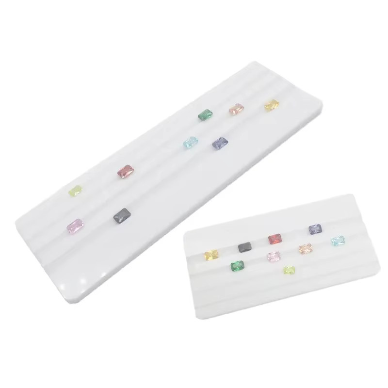 Professionelles Acryl Display Tray zur Edelstein und Diamant Sortierung in Weiß - Bild 1