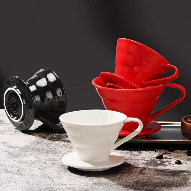 MYVIT Keramik-Kaffeefilterbecher in Weiß als konischer Handfilter für Barista-Zubereitung - Bild 1