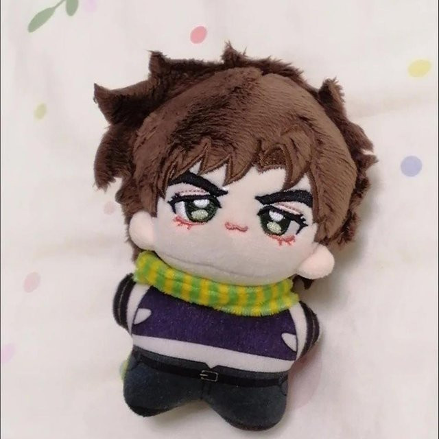 Yiran Health & Beauty Jojo's Bizarre Adventure Joseph Joestar Plüschtier Anhänger, 10cm, ab 18 Jahre - Bild 1