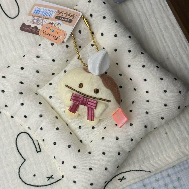 San X Sumikko Gurashi Zuckerwürfel Café, Plüschtier Schlüsselanhänger, ab 18 Jahren - Bild 1