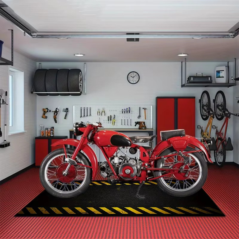 VIKAMA Multi-Fahrzeug-Parkmatte in Schwarz, rutschfester Teppich mit Motorrad-Auto-Fahrrad-Design für Garagen und Spielbereiche - Bild 5