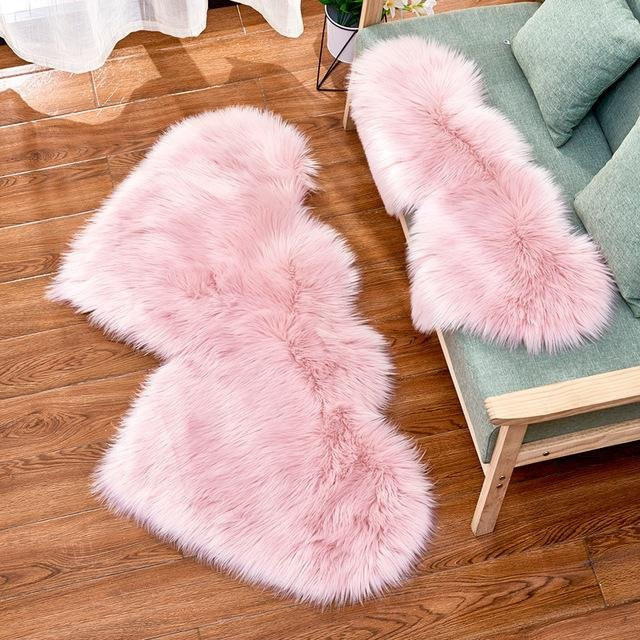 Yiran Furniture Flauschiger Herz-Teppich aus Kunstfell in Braun und Pink, B/T: 70 x 35 cm - Bild 1