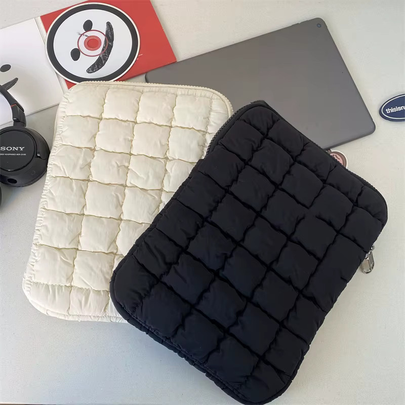 Gepolsterte Laptop-Tasche ValueWin in Schwarz mit gesteppter Hülle für MacBook Air Pro, iPad, Lenovo und HP, passend für 11 bis 15,6 Zoll - Bild 3