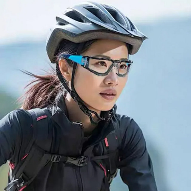 Schutzbrille mit weicher Schaumstoffdichtung in Clear für Sport, Labor und Industrie - Bild 1