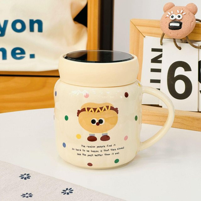 Hitzebeständige Keramiktasse von Yiran Furniture mit Polka Dots und Haustier-Cartoon Design in Weiß, 480 ml - Bild 1
