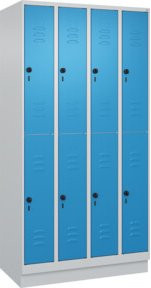 C+P Doppelstock-Spind Classic PLUS mit Sockel, 4 Abteile, Farbe Lichtblau/Lichtgrau, H x B x T: 195 x 100 x 50 cm - Bild 1