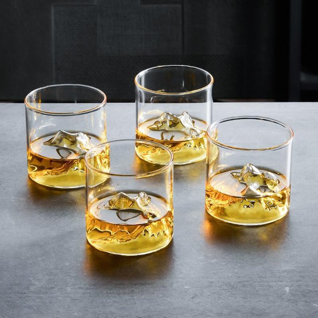 Yiran Furniture Whiskyglas Edo Guanshan im japanischen Stil, transparentes Whisky-Tumbler-Glas mit Berg-Design, 200 ml - Bild 1