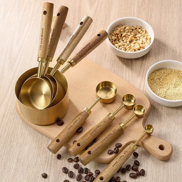 JAOER Messlöffel Set aus Edelstahl mit Holzgriff und Skala in Gold, 4 oder 8 Stück - Bild 1
