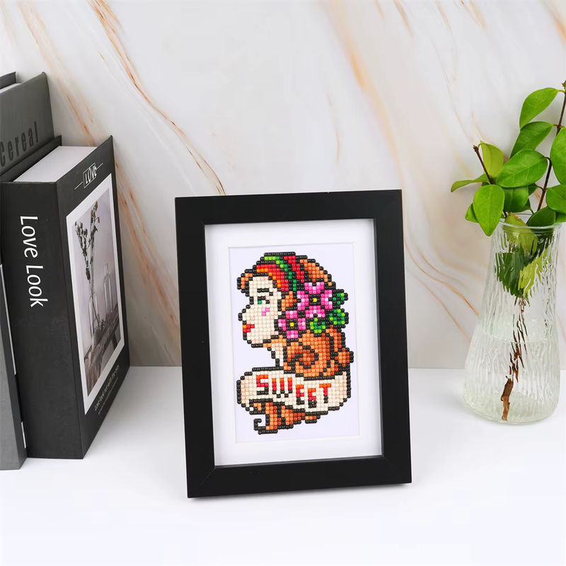 Momoart DIY Diamantmosaik Mädchen Porträt mit Blumen als Strass Diamant Malerei in Mehrfarbig - Bild 1