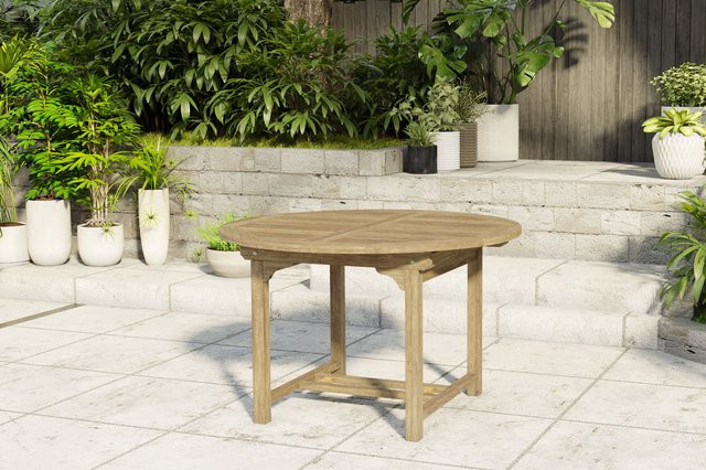 OUTFLEXX Dallas Ausziehtisch aus Teakholz in Natur, rustikaler Garten- und Terrassentisch, B/T/H: 120 x 120 x 75 cm (ausziehbar auf 170 cm) - Bild 1