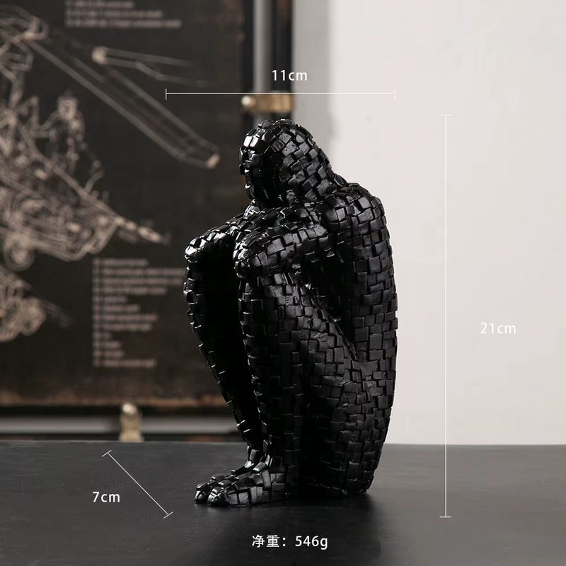 Abstrakte Denker Statue in Gold aus Kunstharz als moderne Skulptur für deine Büro- und Heimdekoration - Bild 2