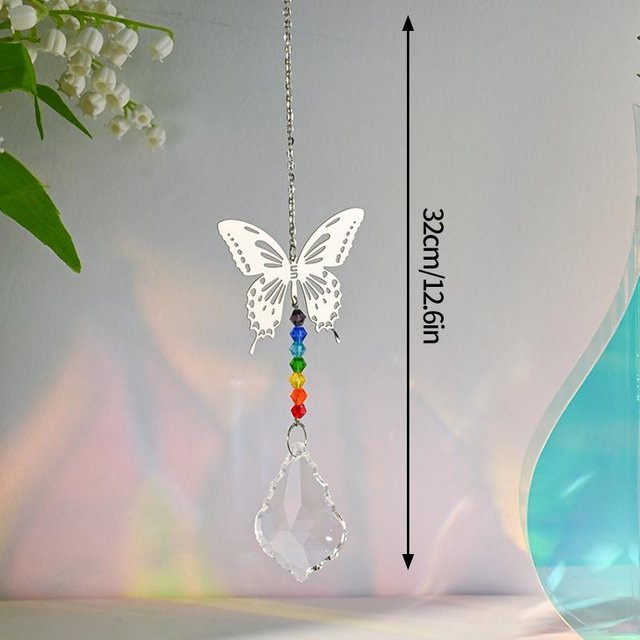 Hängender Kristall-Sonnenfänger mit Schmetterlingen als Garten-Windspiel in Grau und Silber aus Glas und Edelstahl - Bild 1