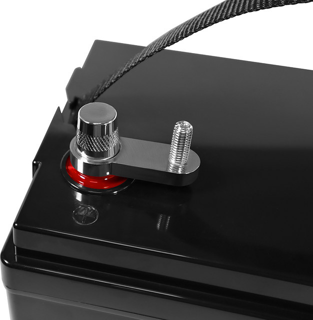 VariCore 12,8V 120Ah LiFePO4 Batteriepack in Schwarz mit USB 3.0, Typ-C und Auto-Zigarettenanzünderanschluss für Wechselrichter - Bild 1