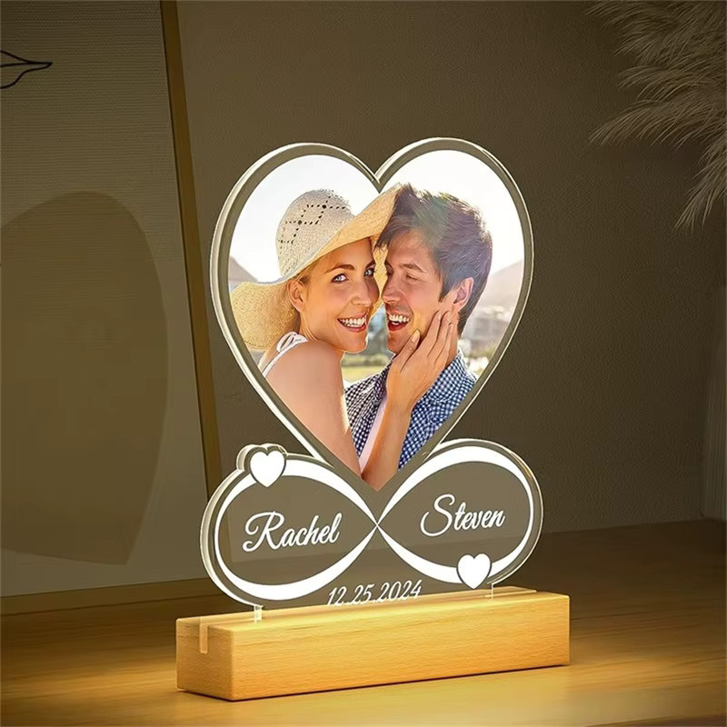 Personalisierte Acrylplakette mit Herzform von 4MELLY, individueller Foto-Liebesrahmen in Transparent für Jahrestag und Geburtstag - Bild 3