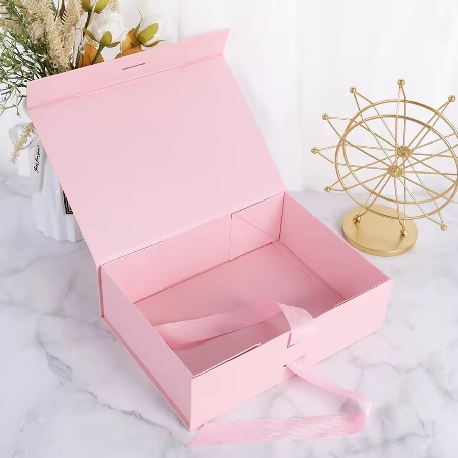 Faltbare Geschenkbox mit Schleife aus Papier in Pink für Partys und Valentinstag - Bild 2